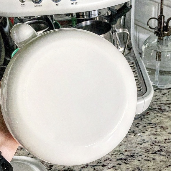 Vintage Yellow and White Floral Enamel Teapot - Picture 10 of 10